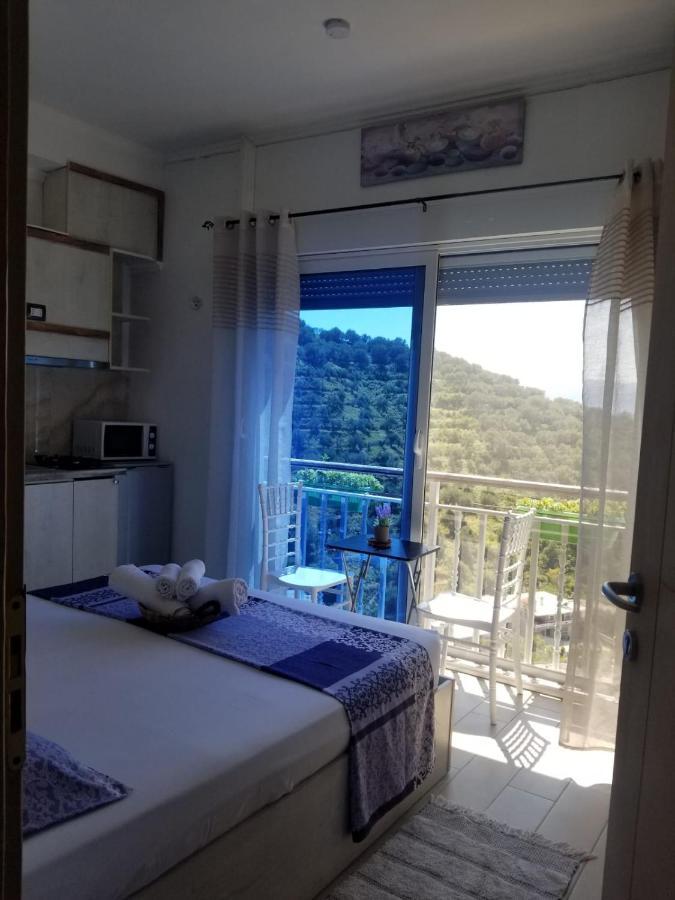 Vila Oliven Vlore Bagian luar foto