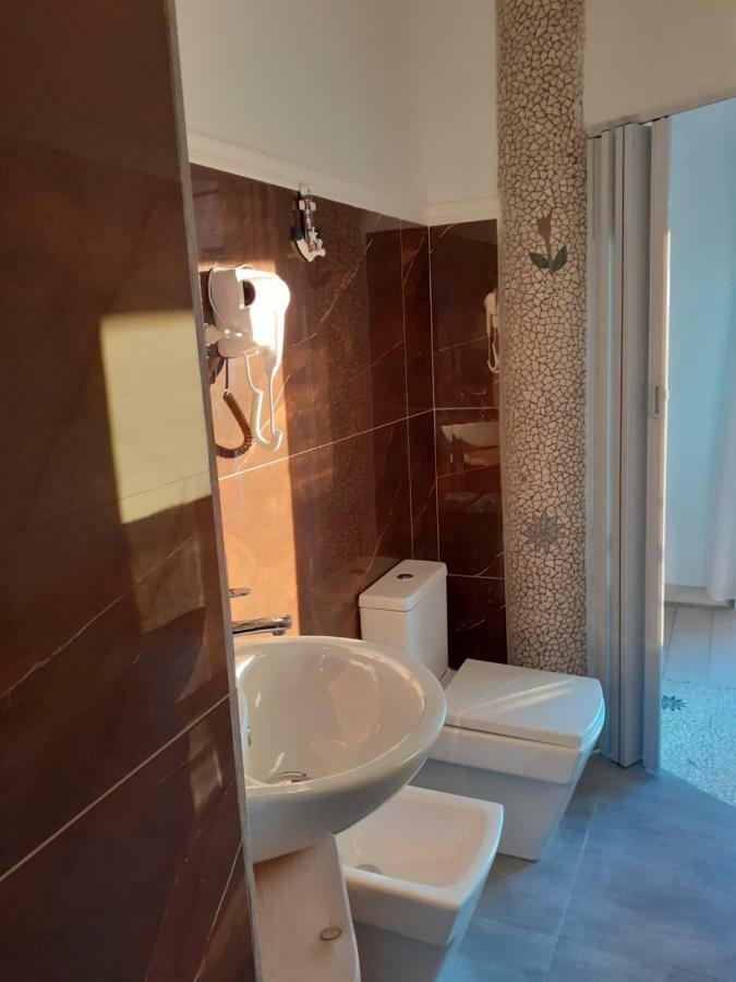 Vila Oliven Vlore Bagian luar foto