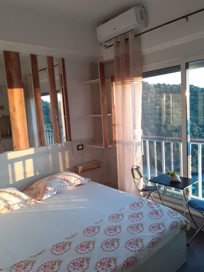 Vila Oliven Vlore Bagian luar foto
